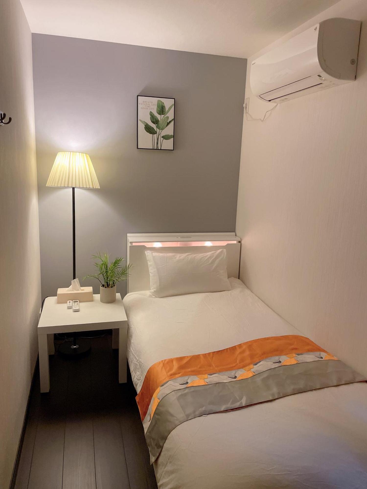 Westhouse A 天下茶屋店 Villa Osaka Bagian luar foto